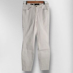 Nine West jeans women's size 4 / 27 missy cigarette fit skinny leg white jeans